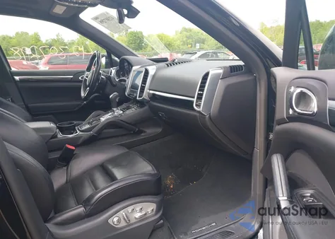 2017 Porsche Cayenne S из США, поврежденный, VIN WP1AB2A22HLA51972